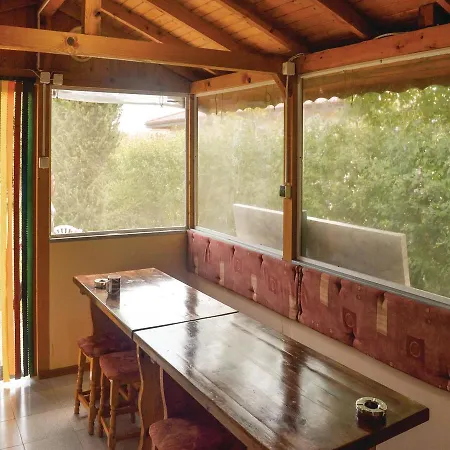 Σπίτι διακοπών Four-bedroom Holiday In Krapets *