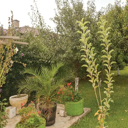 Four-bedroom Holiday In Krapets * Krapets (Dobrich)
