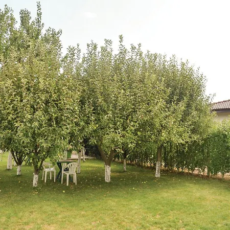 Four-bedroom Holiday In Krapets * Krapets (Dobrich)